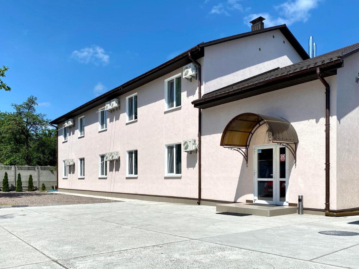 Guest House Sotni Kiev Exterior foto