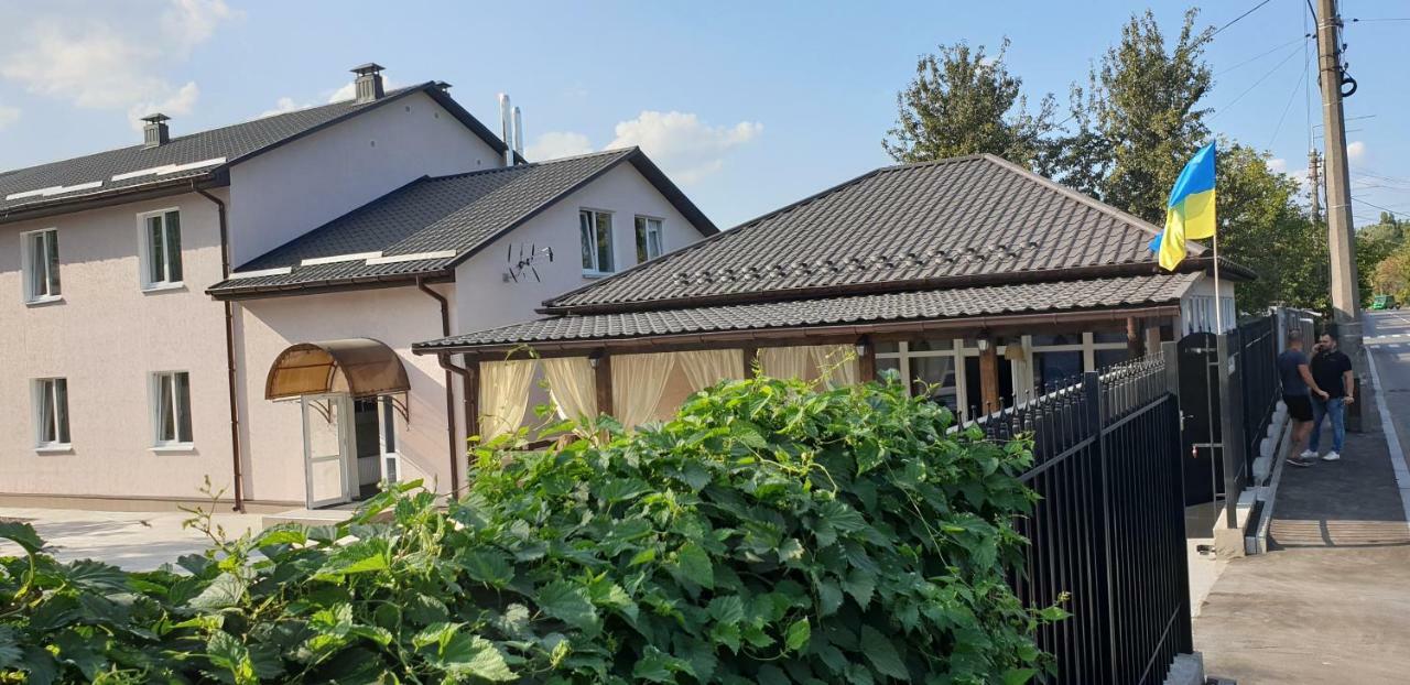 Guest House Sotni Kiev Exterior foto